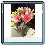 Mic-004 Prix € 50
Lilium dans un vase(couleur incertaine)

